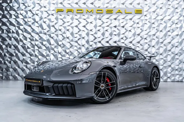 Porsche - 911 Carrera 4 GTS* Aerokit* Lift*