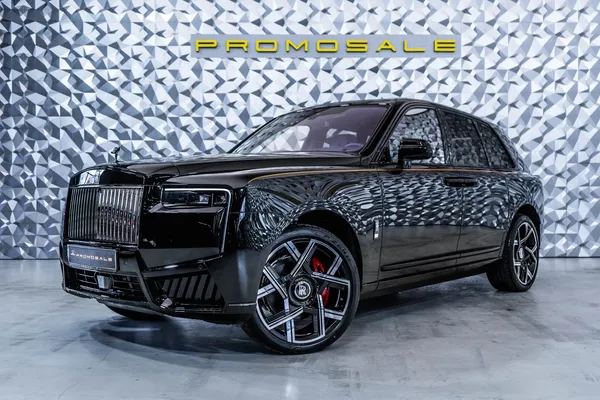 Rolls-Royce - Cullinan Black Badg Series II